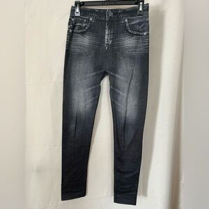 Vintage Winter Thermal Black Denim Leggings. Size L/XL. Used, good condition.